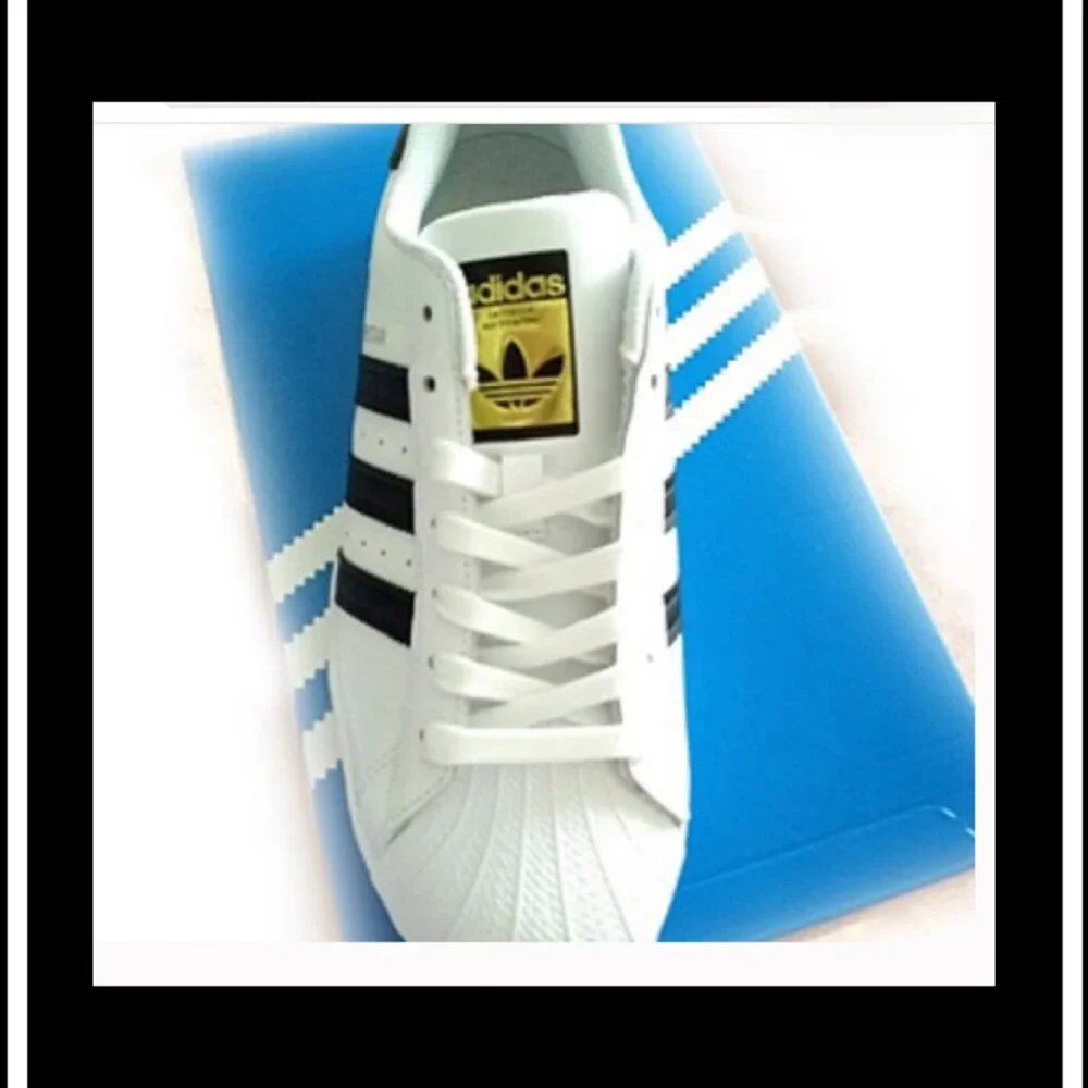 New Adidas Originals Superstar Genuine Leather Fashion Sneakers/Athletic/Tennis - Picture 4 of 14